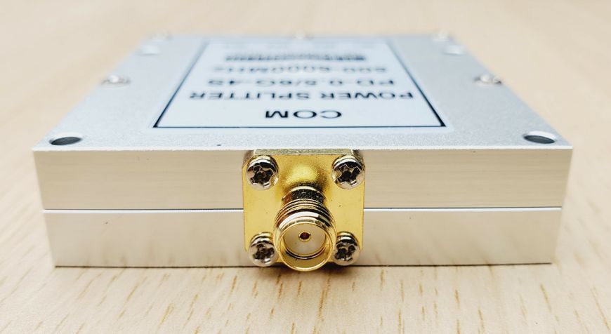 RF Power Splitter 0.5 ГГц - 6 ГГц  0037 фото