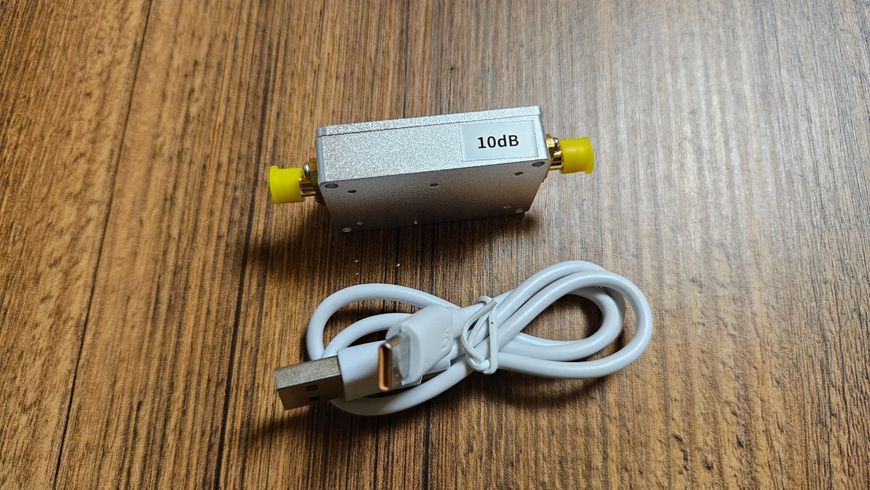 LNA Широкосмуговий ВЧ-підсилювач 10МГц&ndash;6ГГц, 10 дБ, живлення USB Type-C 0668 фото