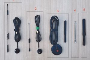 Огляд базових антен, що входять до комплекту HackRF one PortaPack H2 фото